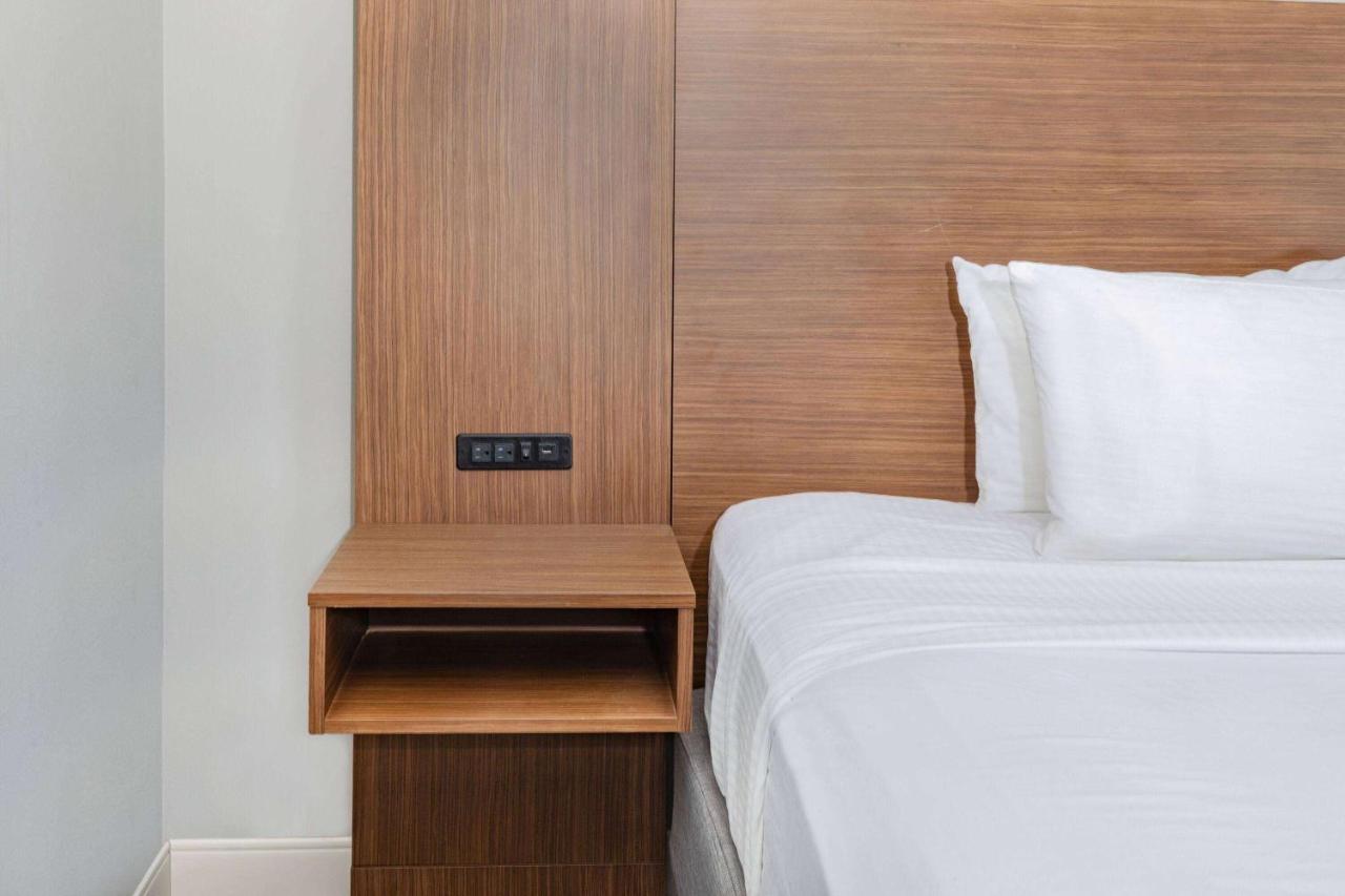 Hawthorn Extended Stay By Wyndham Адмор Екстериор снимка